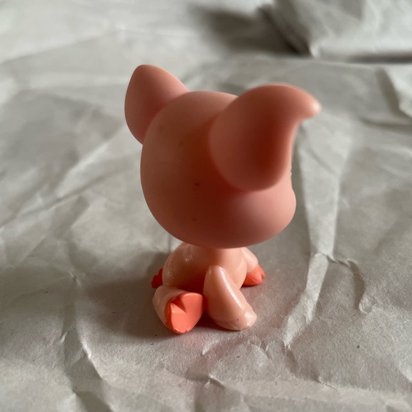 Littlest Pet Shop Pink Pig - Picture 2 of 4